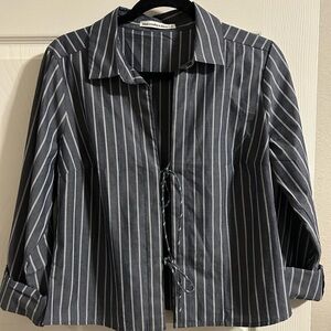 Abercrombie & Fitch Navy and White Pinstripe Shirt